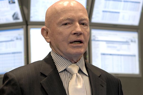 Administratorii Romgaz, daţi în judecată de FP pentru donaţia de 400 milioane lei