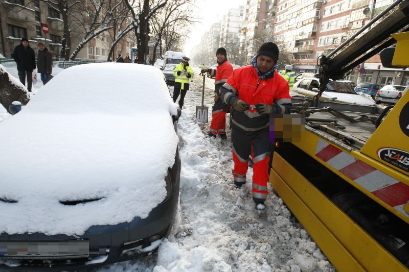 Ce criterii au românii la achiziţionarea unui autoturism