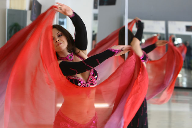 Dansul oriental îţi aminteşte cum e să fii femeie