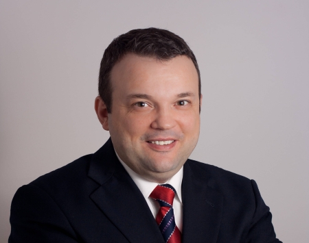 EDITORIALUL CAPITAL: Căţeluş cu părul creţ, cine şi ce te recomandă?