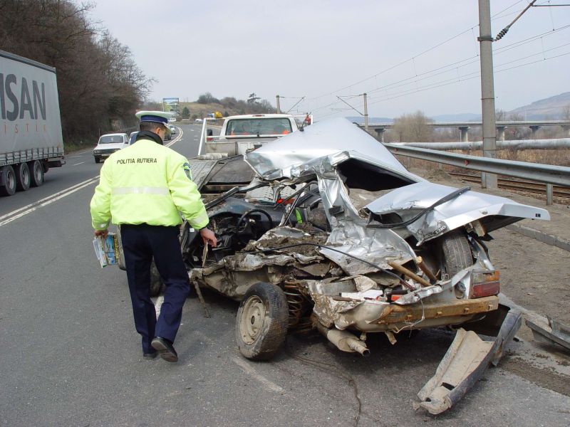 Poliţiştii cer măsuri pentru "punctele negre" de pe DN 7