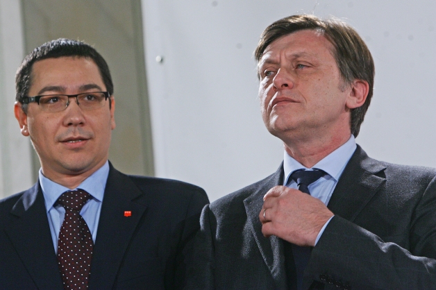Victor Ponta şi Crin Antonescu i-au copiat Codul lui Boc