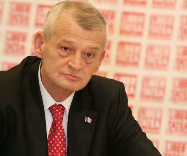 Visteria Bucureștiului, stabilită prin erori de redactare