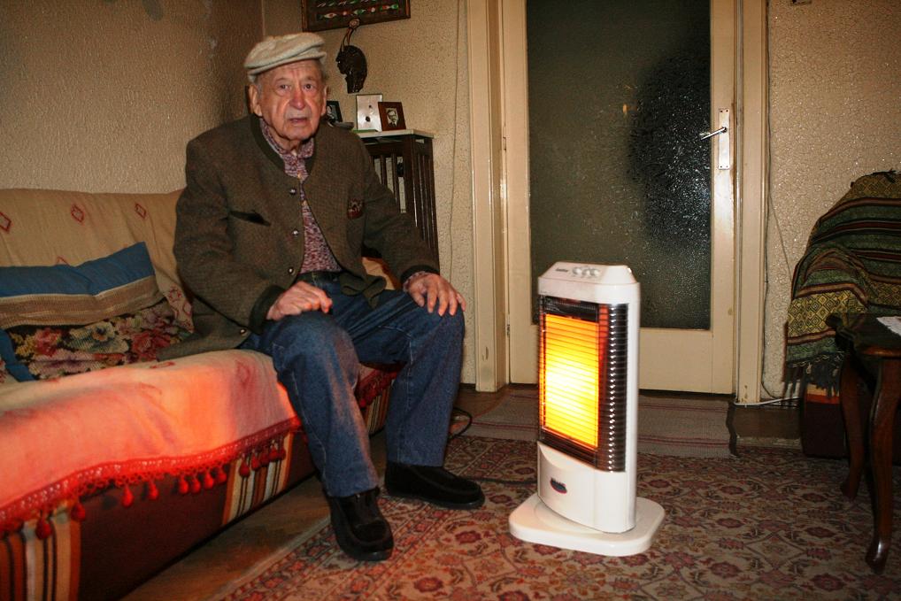 Angelo Niculescu: "Răzvan Lucescu trebuie să continue la echipa naţională a României"