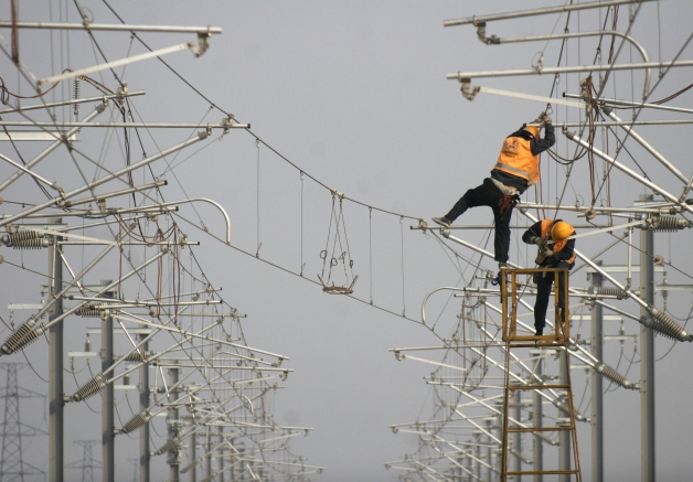 FMI ne cere să facem curat în companiile de stat