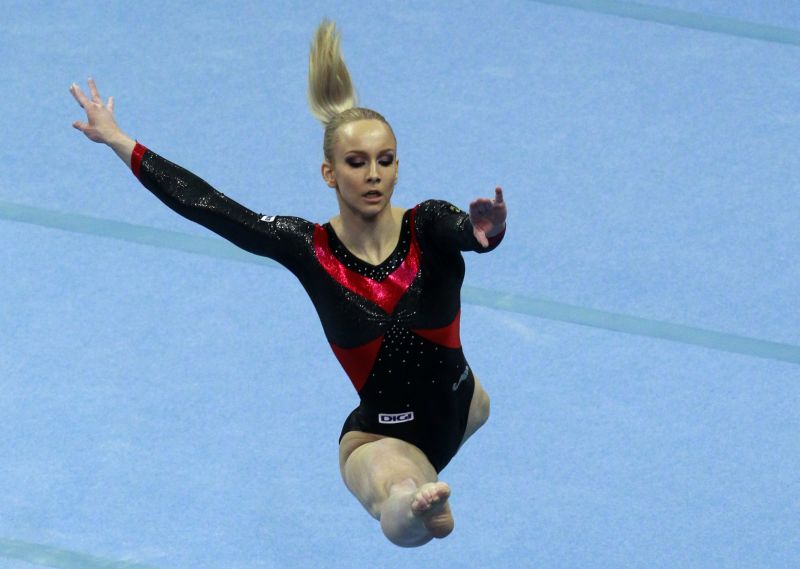Gimnastică: Sandra Izbaşa şi Diana Chelaru au luat aurul şi argintul la Europene