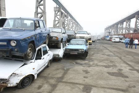 Ministrul mediului îşi schimbă discursul: se va discuta reanalizarea taxei auto