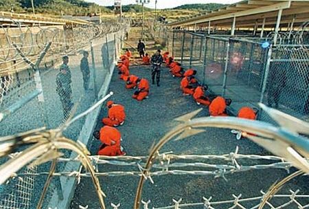 Amnesty International presează România să redeschidă ancheta în dosarul închisorilor CIA