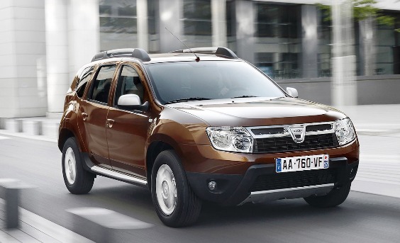 Dacia Duster, vandalizată în noile reclame din Germania