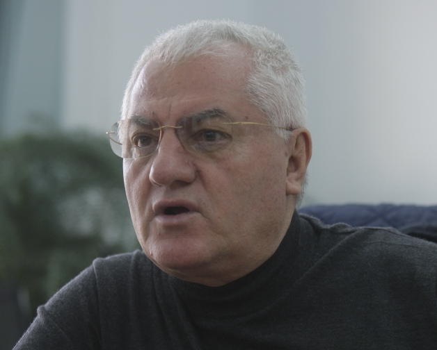 Dumitru Dragomir îşi face televiziune