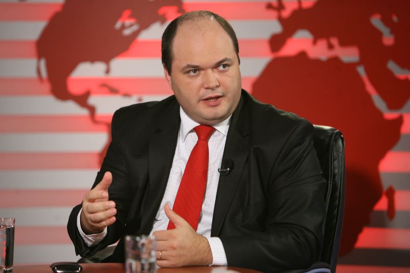 Ionuţ Dumitru: Ieşirea din recesiune este una „tehnică”