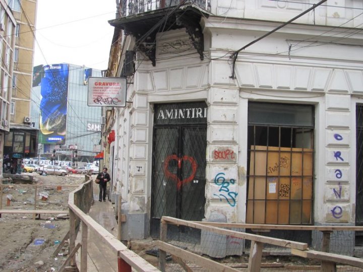 Oprescu vrea parcare cu 5-6 etaje în Centrul Istoric. Arhitecții resping ideea