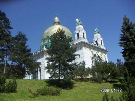 Românii au cheltuit la Viena cu 25% mai mult ca anul trecut, în primele două luni