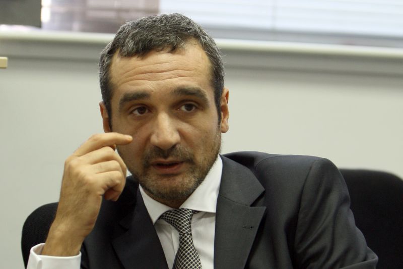 Sebastian Lăzăroiu: "Raţiunea ar trebui să-l îndemne pe Boc să lase locul unui tehnocrat"