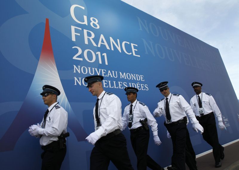 Summitul G8: Marile puteri caută un nou şef al FMI