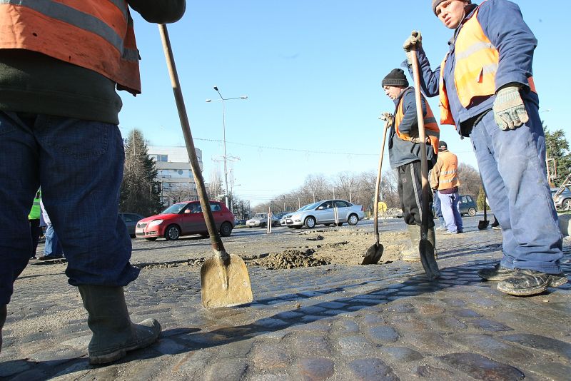 Apocalipsa după Dragnea: 120 de şantiere, în aer