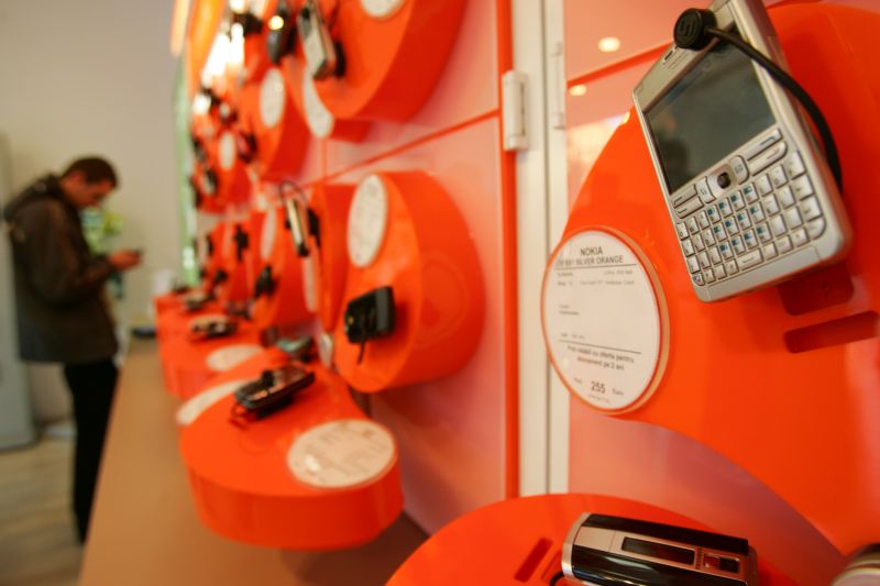 Cele mai nocive telefoane din ofertele operatorilor români