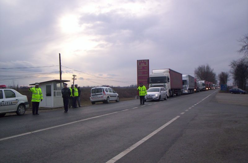 Circulaţia maşinilor grele pe DN 7, interzisă în weekenduri şi de sărbători