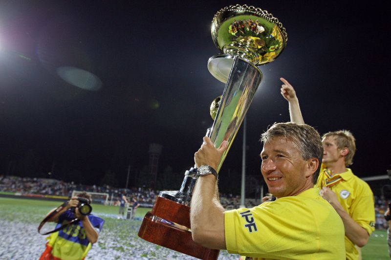 Dan Petrescu: "Sunt departe de Chelsea!"