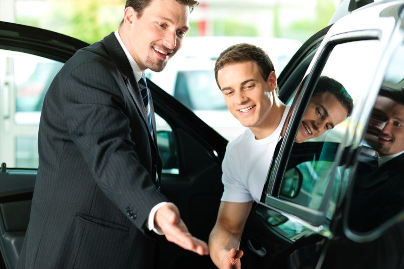 Leasing sau credit? Cum e mai bine să cumperi o maşină