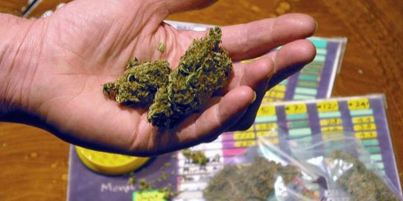 Legalizarea drogurilor ușoare, propusă de foşti lideri mondiali şi oameni de cultură