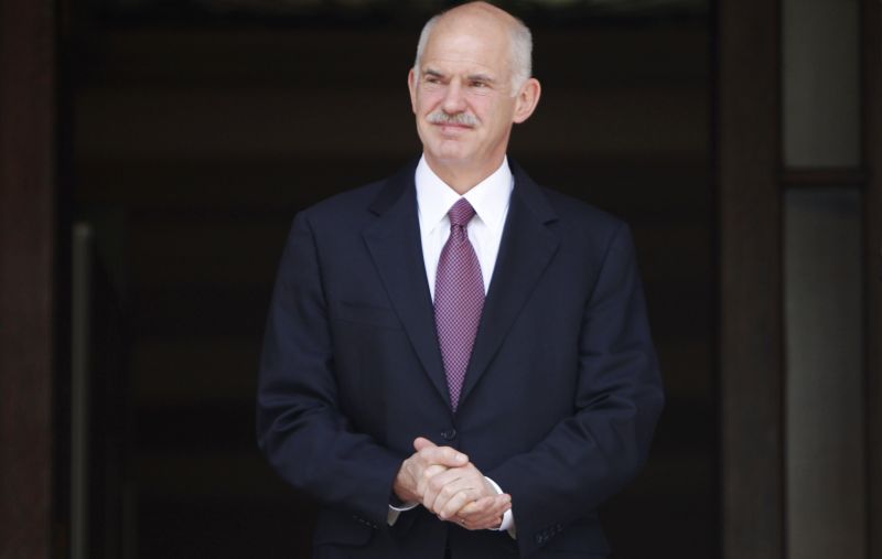 Premierul grec cheamă la unitate naţională în faţa crizei economice