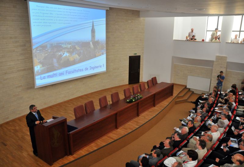 Profesorii viitorilor ingineri ai ţării s-au întâlnit la Sibiu