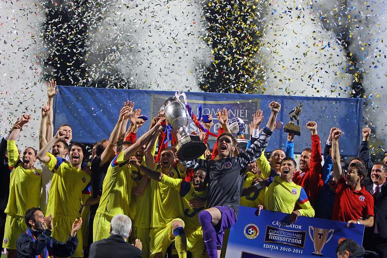 Steaua împlineşte 64 de ani