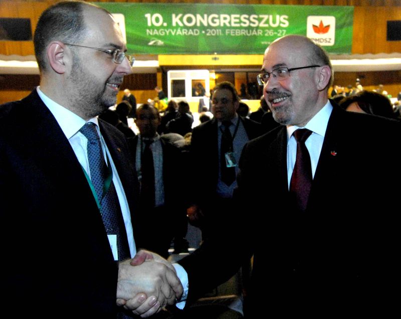 UDMR, lăsat baltă de PDL la Senat. Strada “Eminescu" ar fi devenit “Attila"
