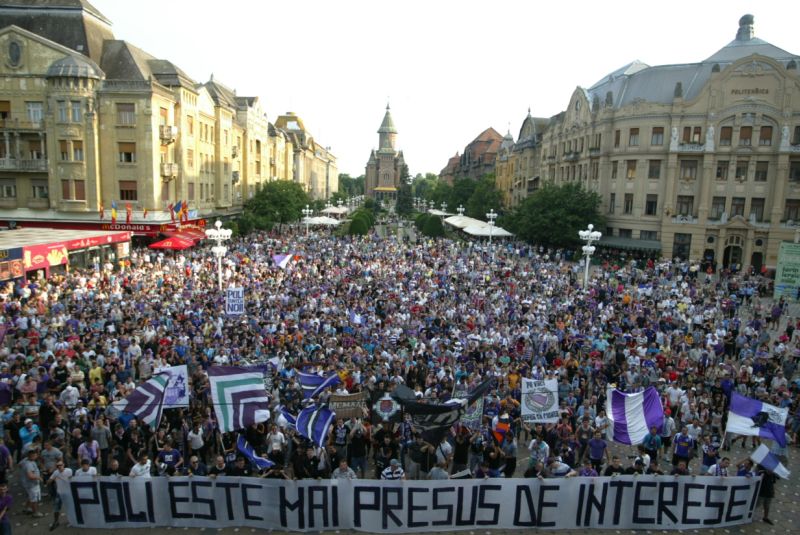 Valea Plângerii în Banat. Protest cu 5.000 de oameni în stradă