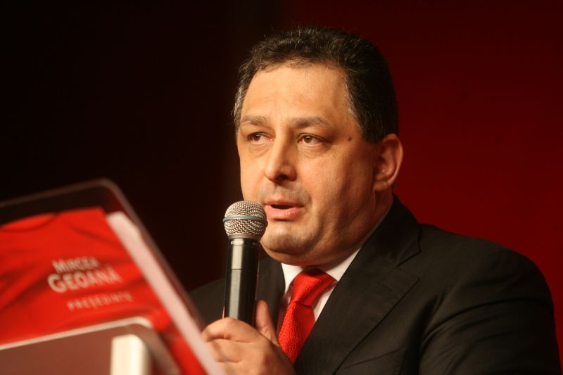 Vanghelie se contrează cu Ponta: Sunt încă lider. Pot fi revocat numai prin Conferinţa PSD Bucureşti