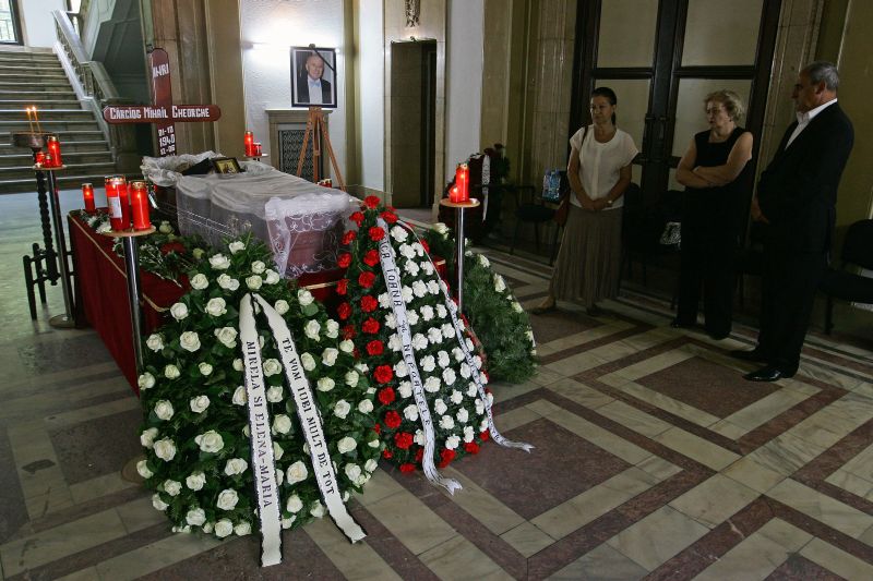 Ziaristul Mihai Cârciog, fondatorul EVZ, va fi înmormântat mâine