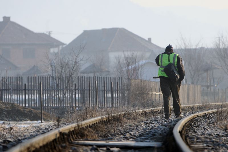 Cât va cheltui CFR SA ca trenurile să meargă cu 160 km/h pe 31 de kilometri