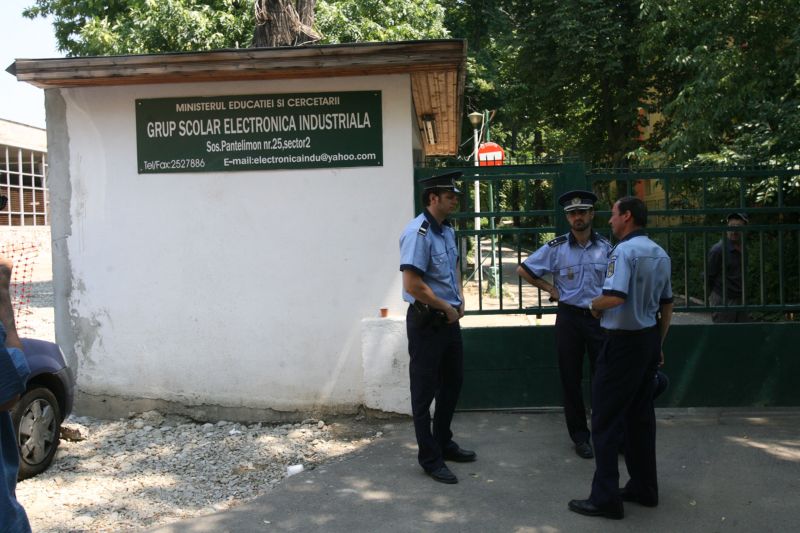 Cazul cadavrului carbonizat. Bărbatul care s-ar fi sinucis avea în jur de 60 de ani