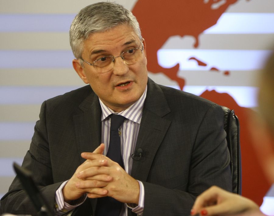 EDITORIALUL CAPITAL: Decizia Fitch: încă suntem jos!