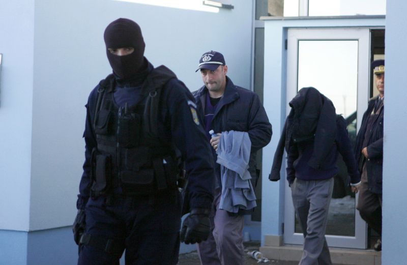 EXCLUSIV. Povestea vameşului care s-a plictisit de luat şpagă