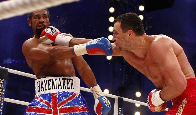 Klitschko l-a învins pe Haye şi are trei centuri mondiale la categoria grea | VIDEO