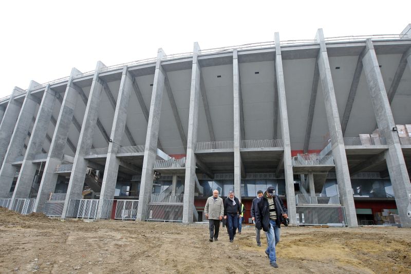 Oprescu: Premierul şi-a declarat disponibilitatea de a acoperi 70% din costurile Stadionului Național