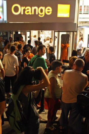 Orange România pierde clienţi. VEZI câţi