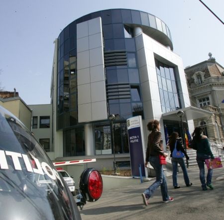 PUZ-urile bucureștene, dezbătute pe stradă și în școli