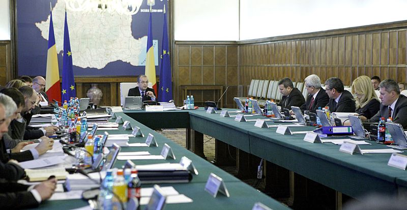 Raţii pentru pensionari la mâncarea de bază