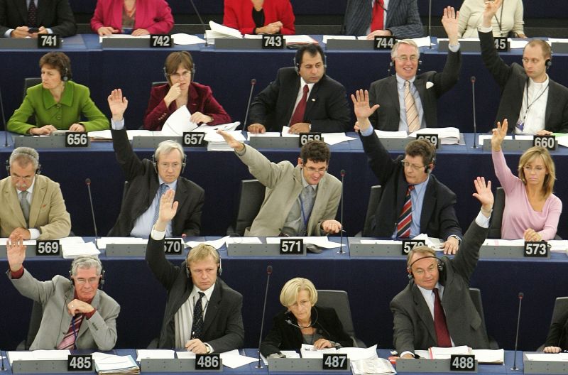 România trebuie să respecte noile reguli ale jocului pentru a nu pierde fondurile europene