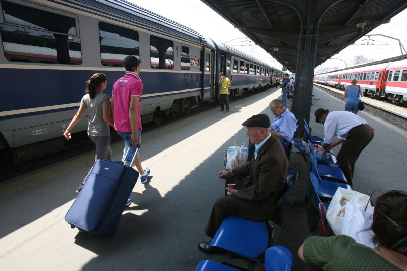 Un miliard de euro pentru 4 minute în minus pe calea ferată