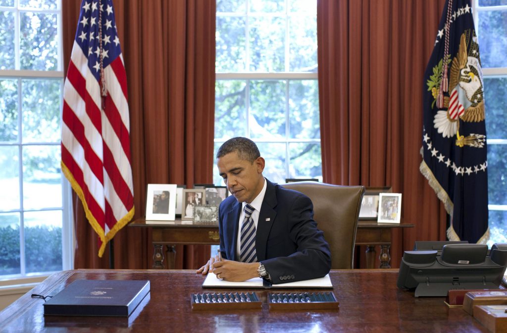 Administrația Obama, despre tăierea ratingului: o eroare de 2.000 de mld. $