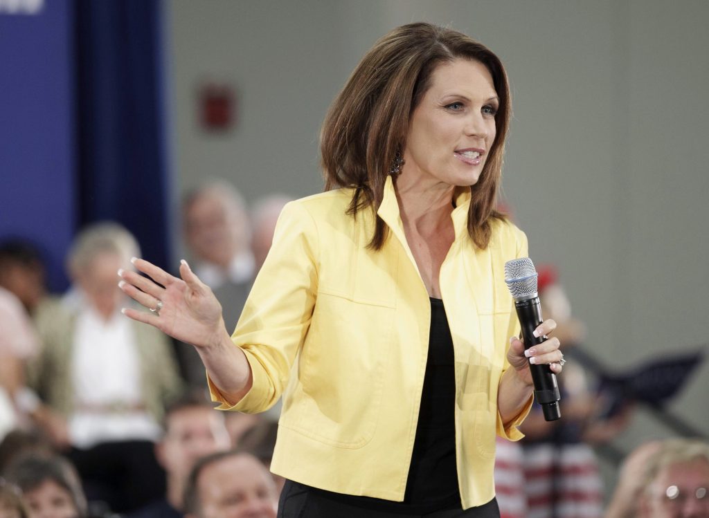 Michele Bachmann i-a urat "La mulţi ani" lui Elvis, la comemorarea morţii sale | VIDEO