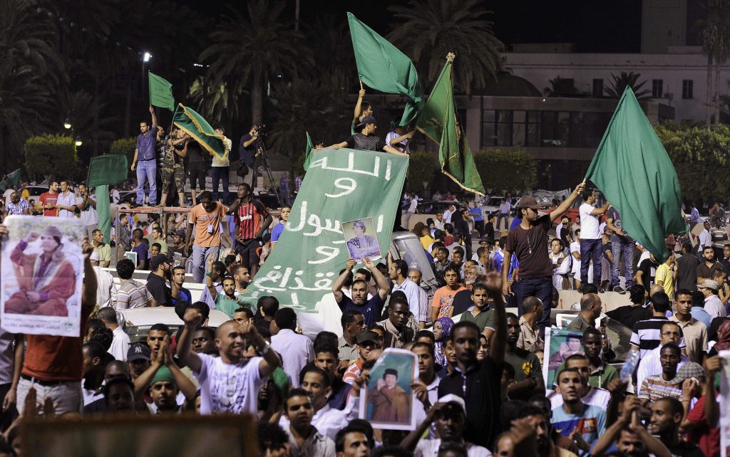 Muammar Gaddafi, "foarte bolnav", gata să părăsească Libia