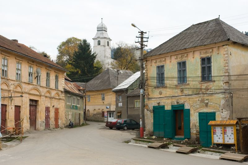 Salvarea monumentelor istorice, între prea târziu şi lipsa fondurilor