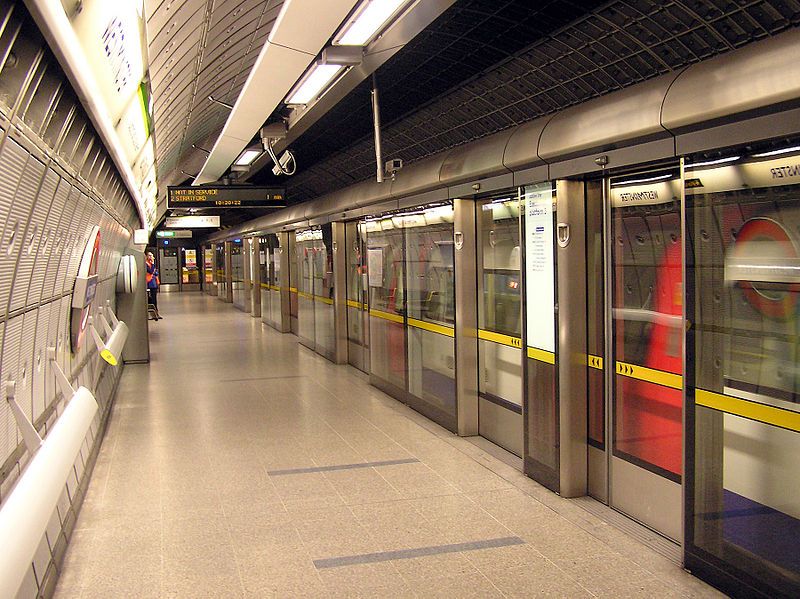 250 de milioane de dolari, sistemul care blochează suicidul la metrou
