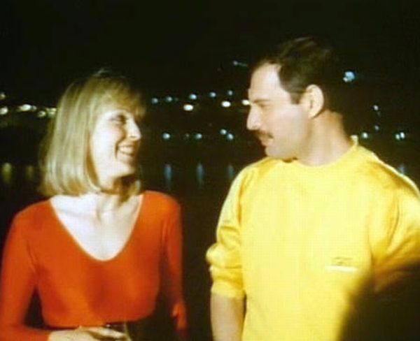 Cine e femeia căreia Freddie Mercury voia să îi lase toată averea