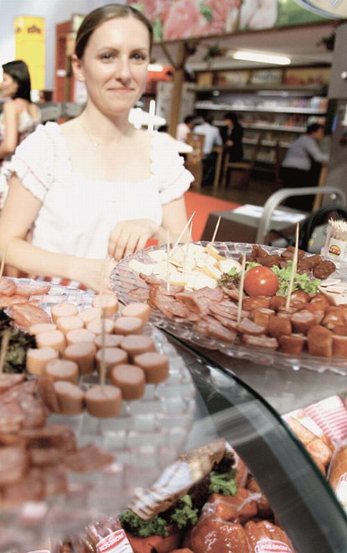 Festivalul salamului la Băneasa
